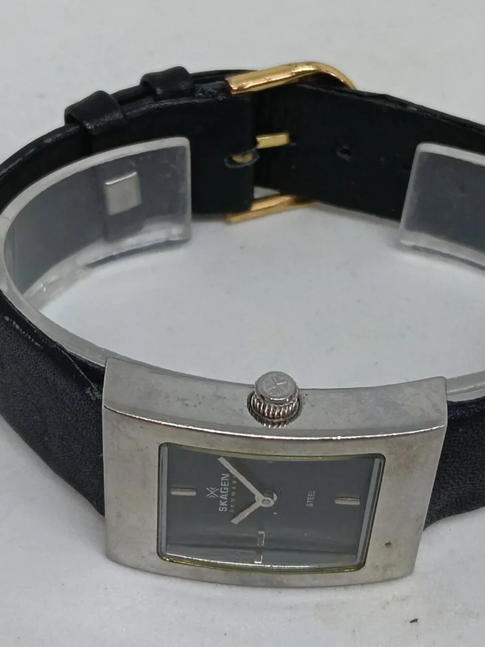 Skagen 227SSLB Women's 24mm x 31mm Rectangle Dial S/Steel Quartz Watch NEW BATT